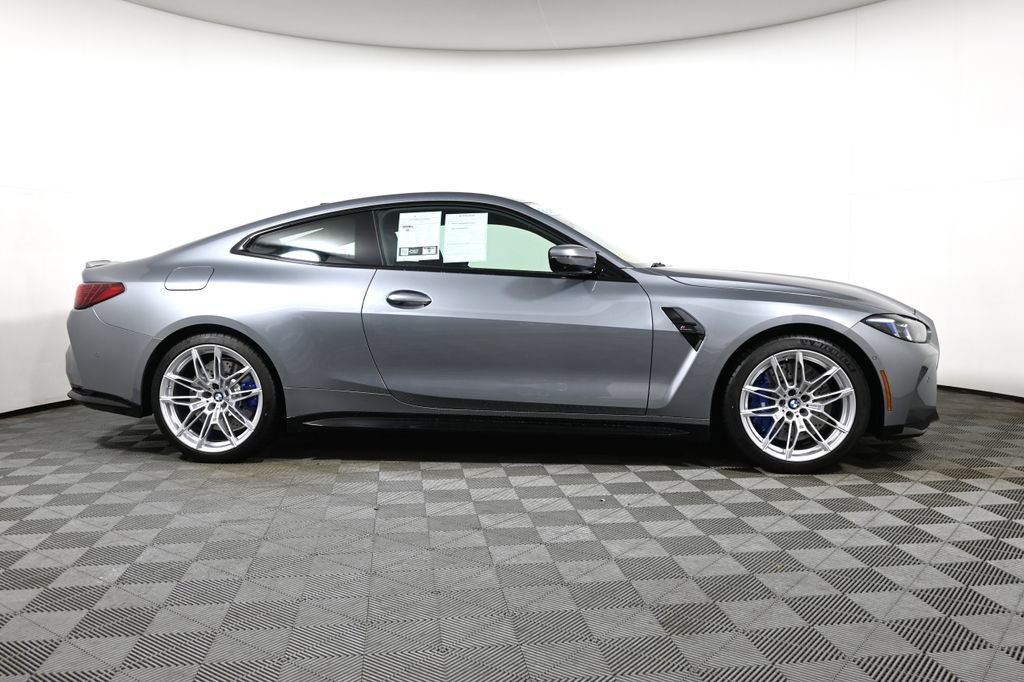 Used 2025 BMW M4 xDrive Competition w/ Parking Assistance Package AWD/4WD image 8