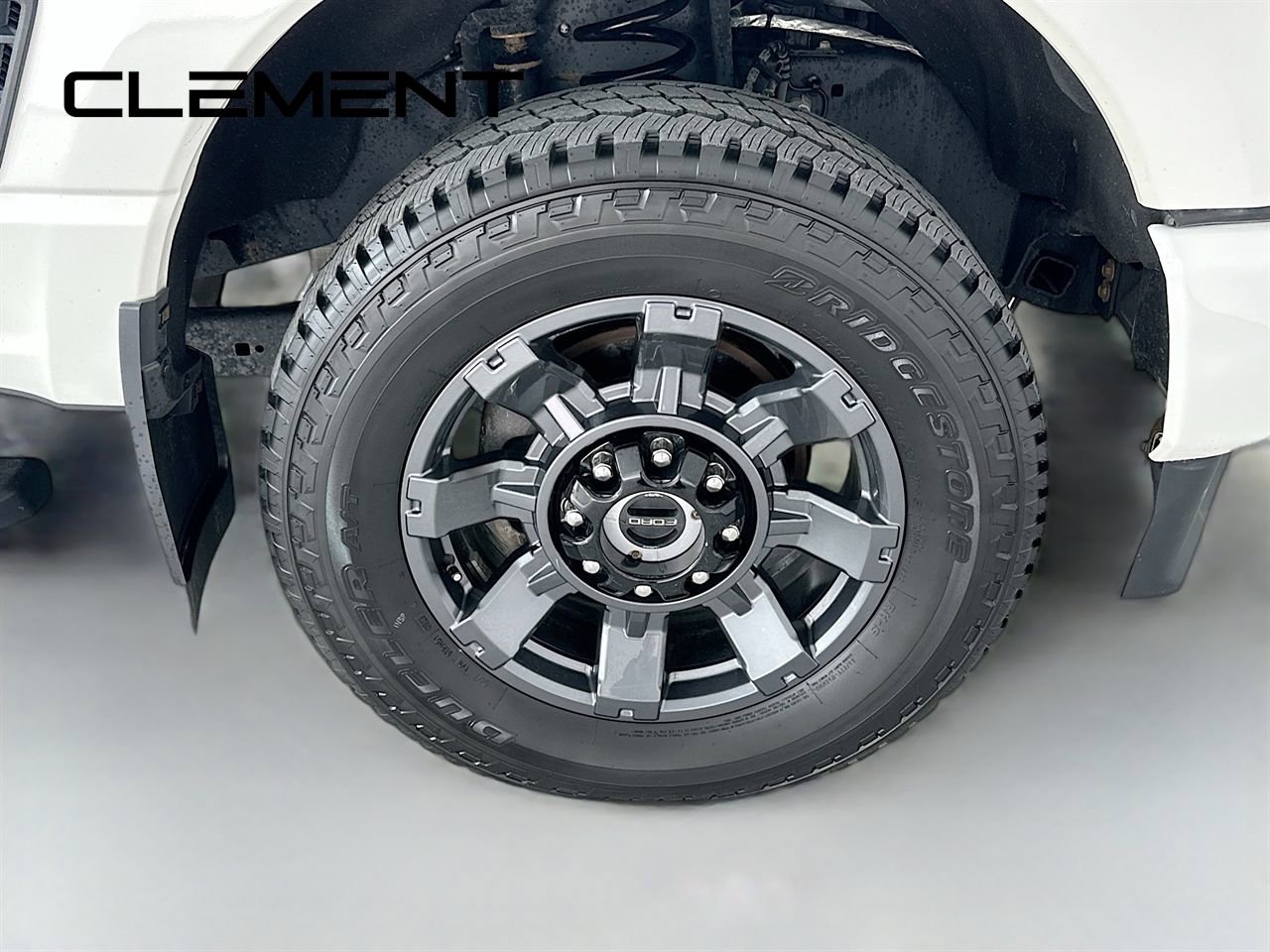 Used 2023 Ford F350 Lariat w/ Sport Appearance Package image 37