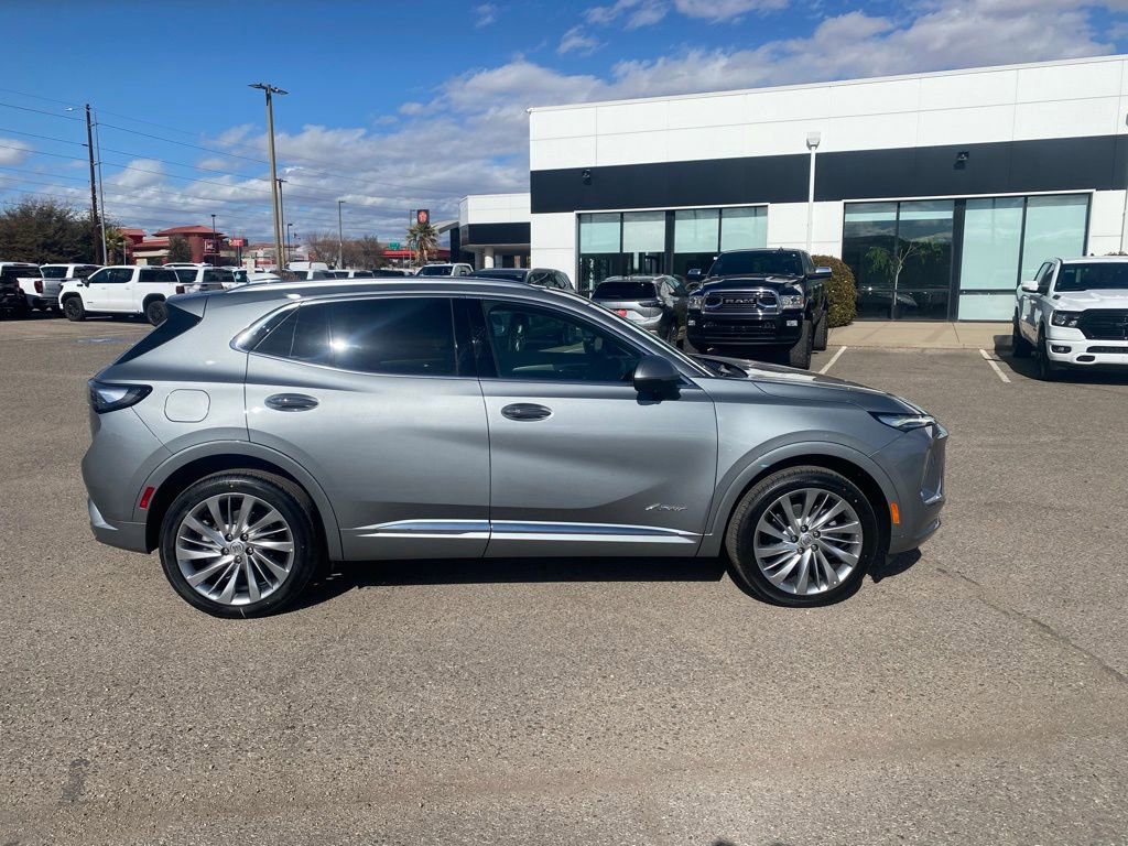 New 2025 Buick Envision Avenir image 4