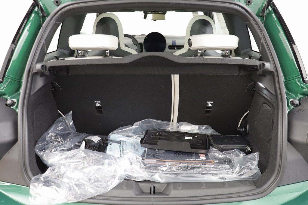 New 2026 MINI Cooper S image 17