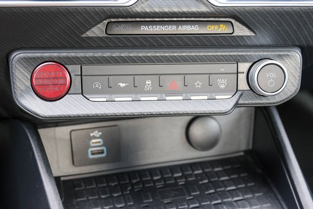 Used 2024 Ford Mustang Premium image 19