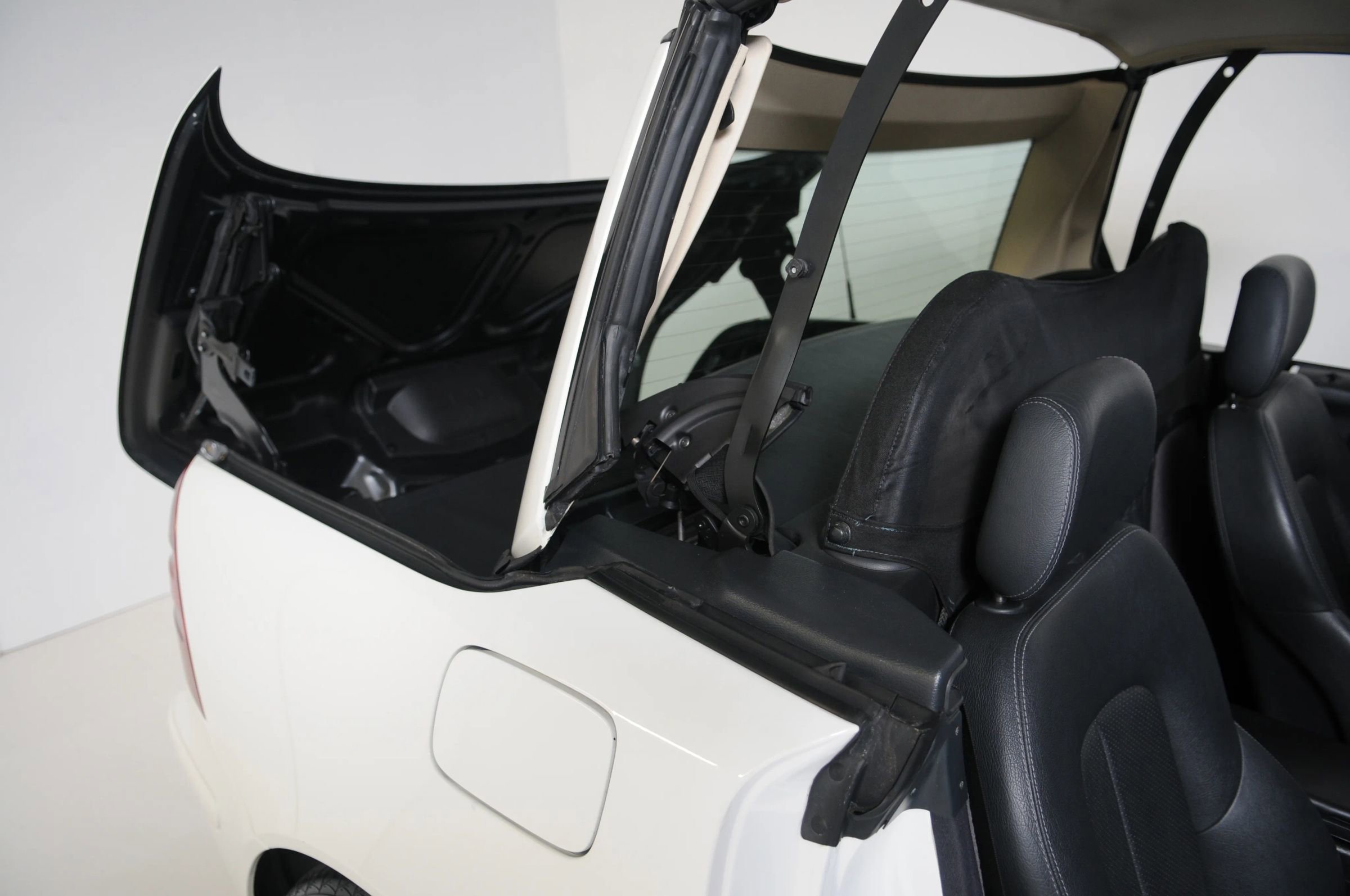 Used 2002 Mercedes-Benz SLK 320 image 28