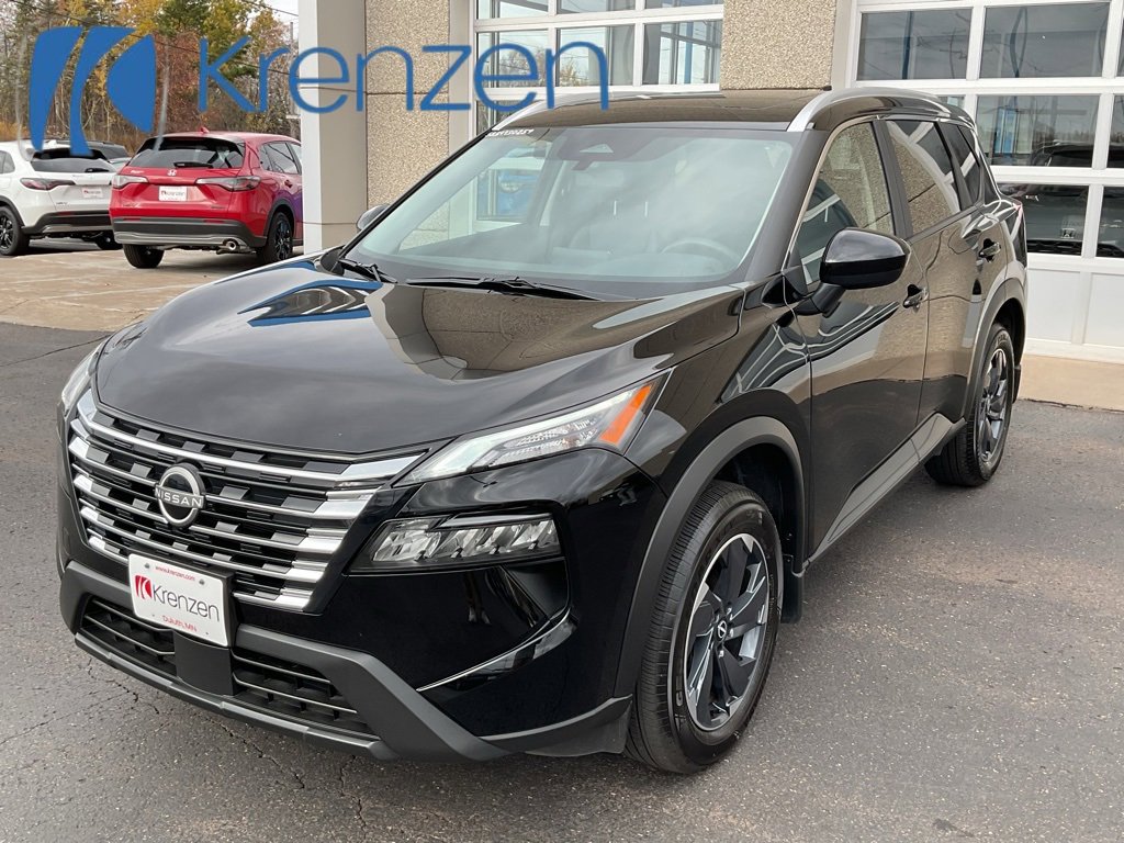 Used 2025 Nissan Rogue SV w/ SV Premium Package