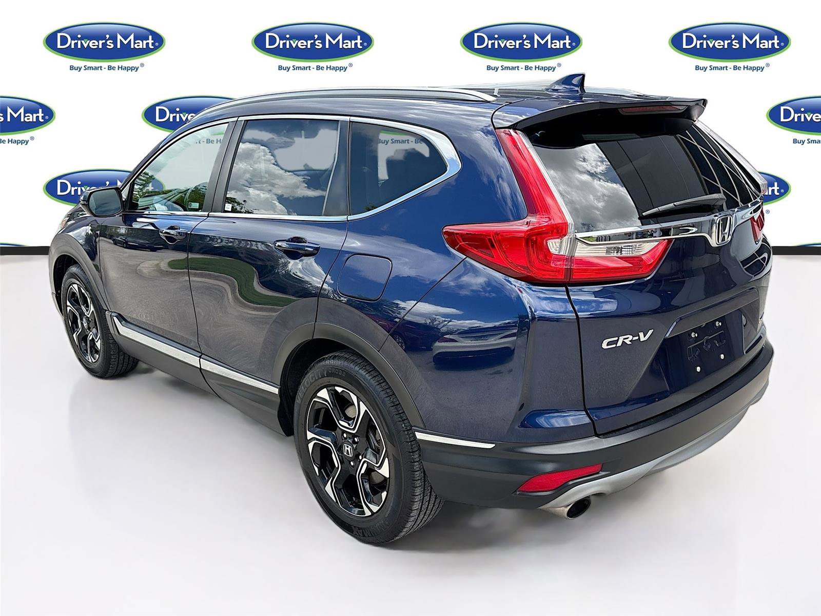 Used 2019 Honda CR-V Touring image 5