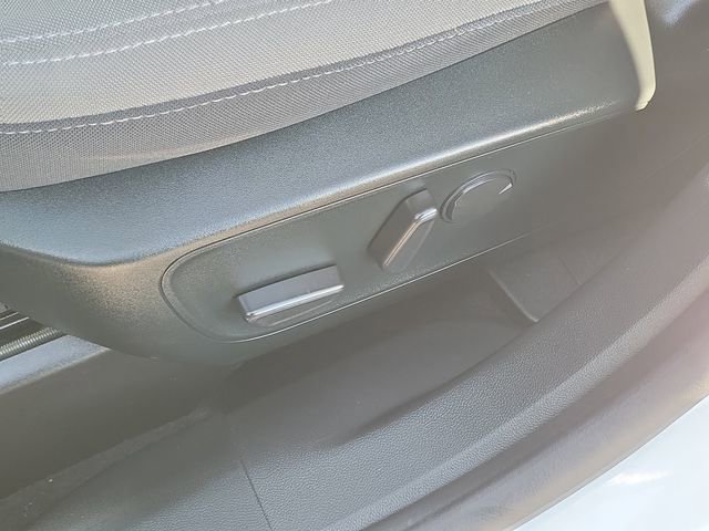 Certified 2022 Ford Escape SE w/ SE Sport Appearance Package FWD image 23