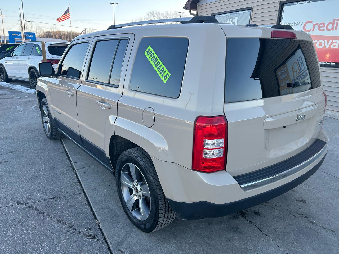 Used 2017 Jeep Patriot High Altitude image 7