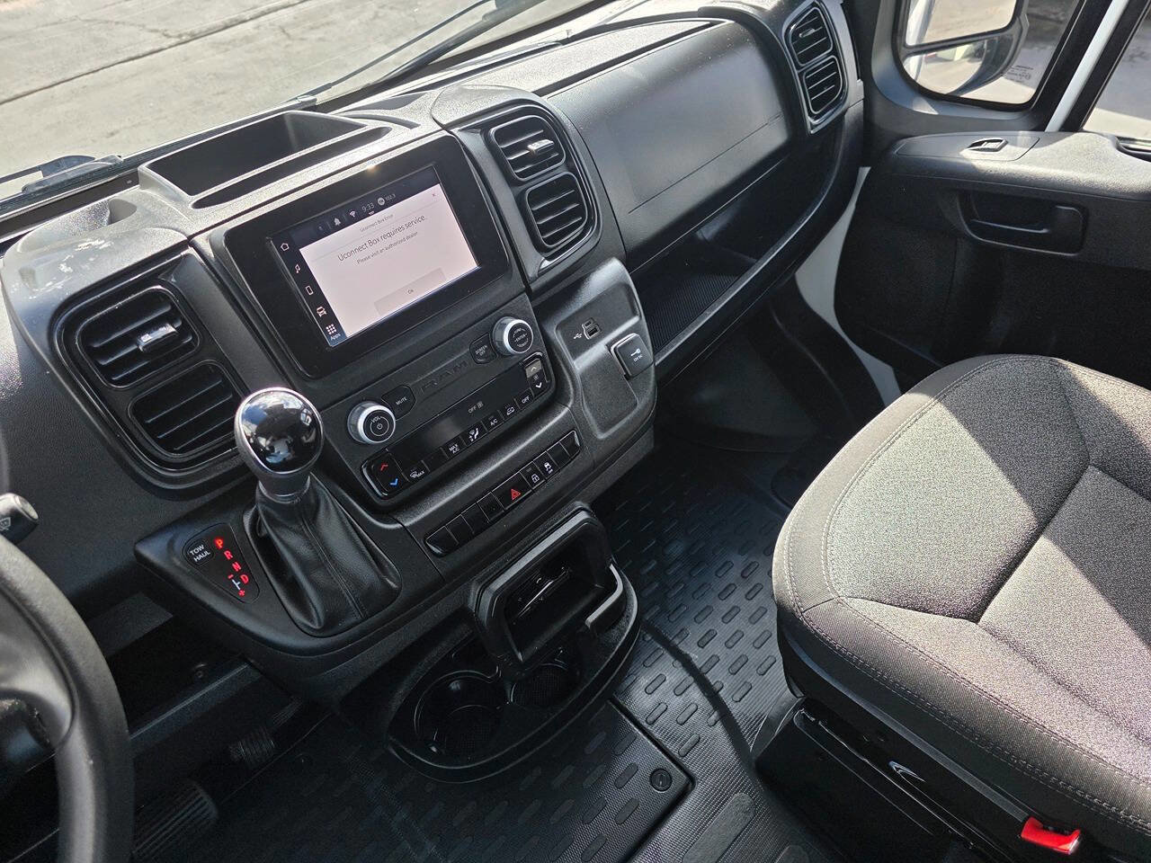 Used 2023 RAM ProMaster 2500 image 17
