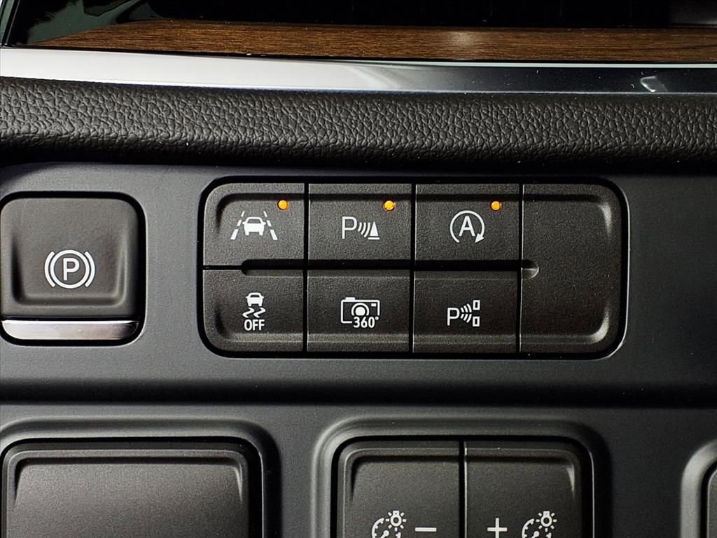 New 2026 Chevrolet Suburban High Country RWD image 42
