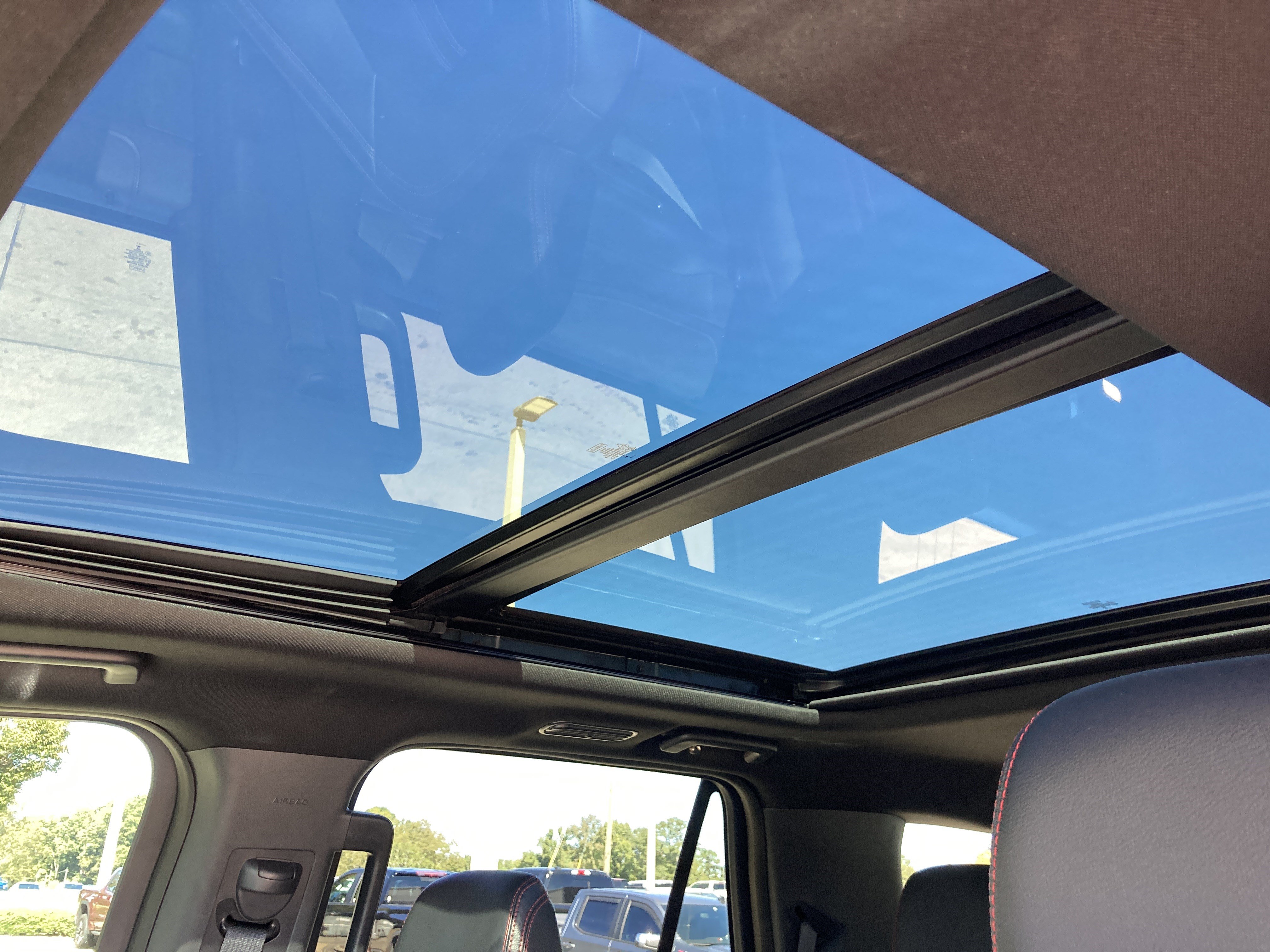 Used 2024 Ford Expedition Limited RWD image 13