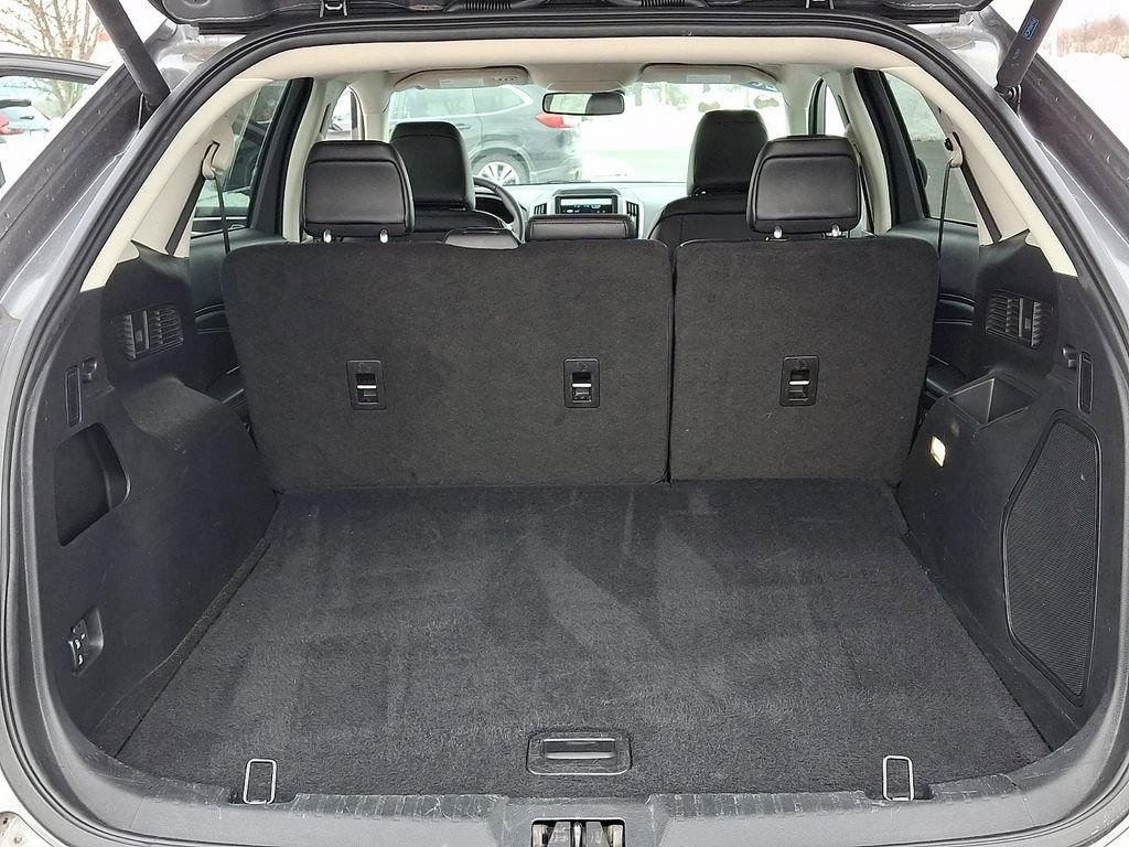 Used 2024 Ford Edge Titanium image 30