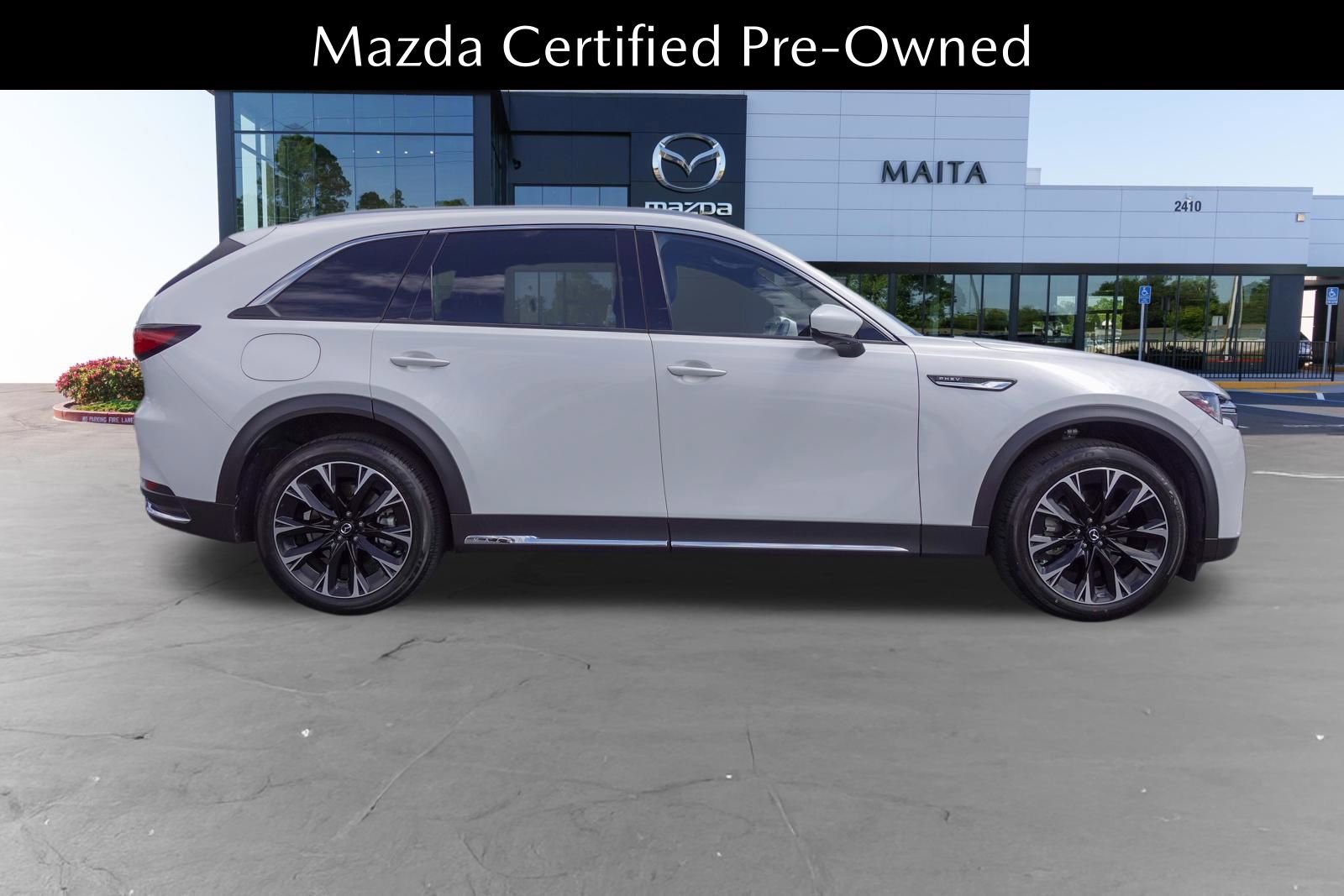 Used 2024 MAZDA CX-90 Plug-In Hybrid w/ Premium Plus AWD/4WD image 2