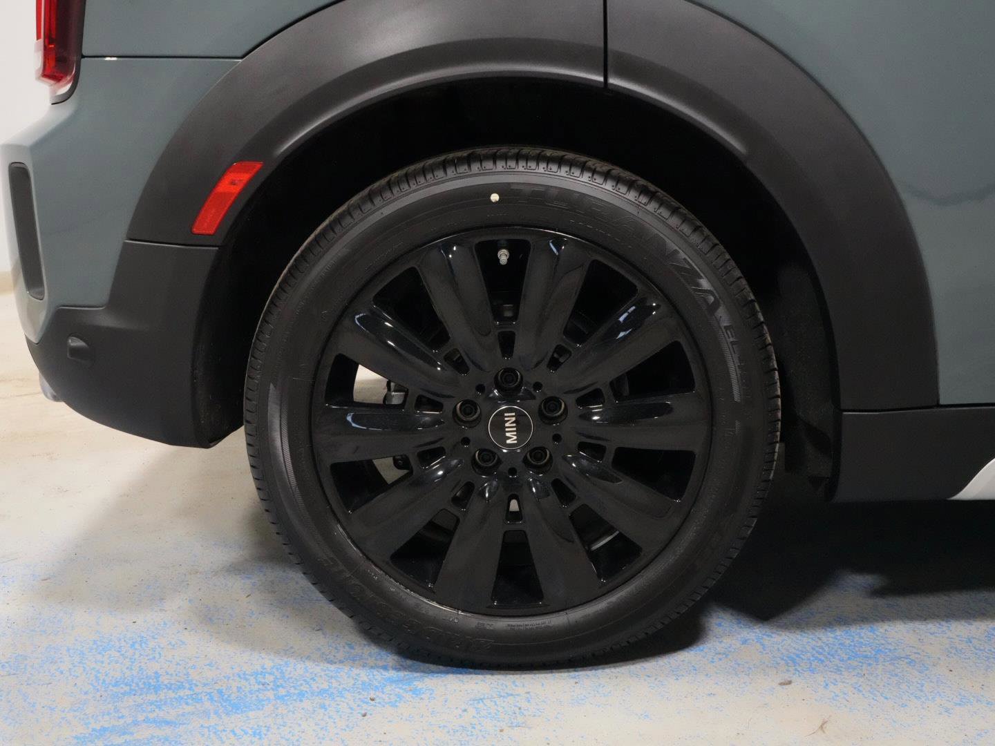 Certified 2023 MINI Cooper Countryman S w/ Signature Upholstery Package image 34