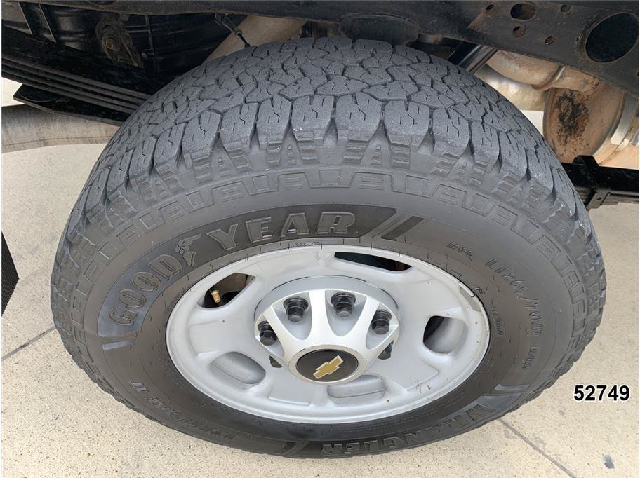 Used 2018 Chevrolet Silverado 2500 W/T w/ WT Convenience Package AWD/4WD image 19