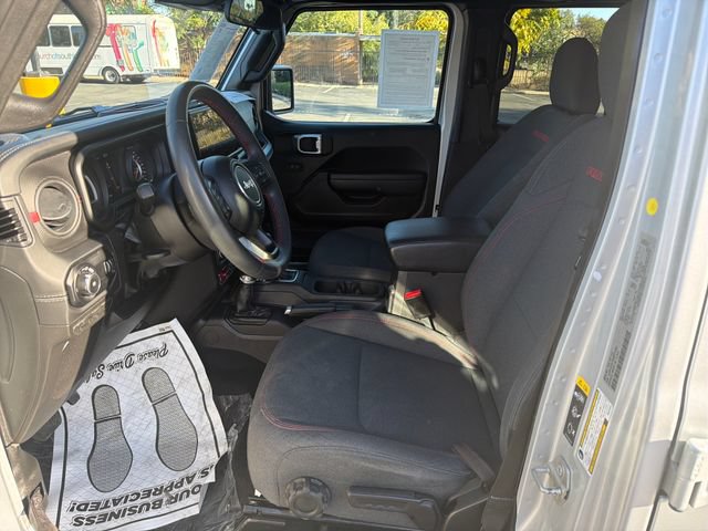 Used 2024 Jeep Wrangler Unlimited Rubicon AWD/4WD image 9