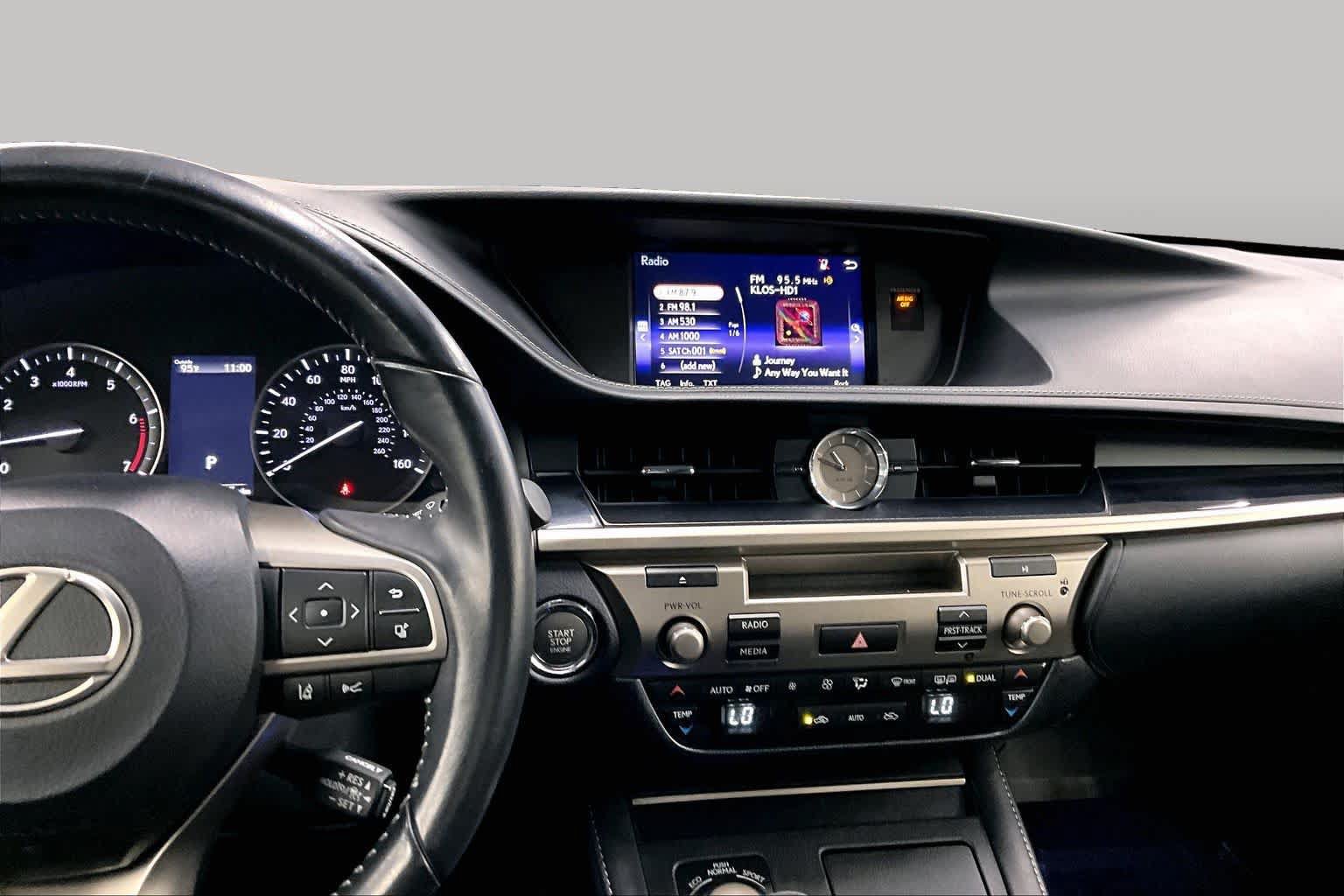 Used 2017 Lexus ES 350 w/ Accessory Package 2 FWD image 6