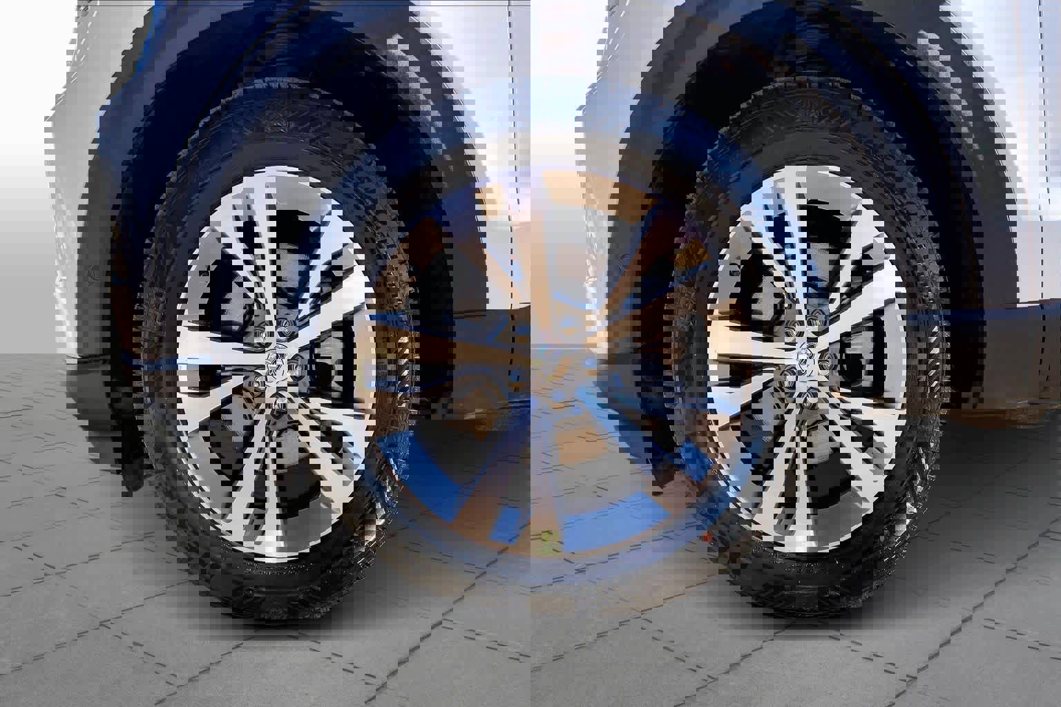 Used 2020 Ford Explorer Platinum w/ Premium Technology Package image 20