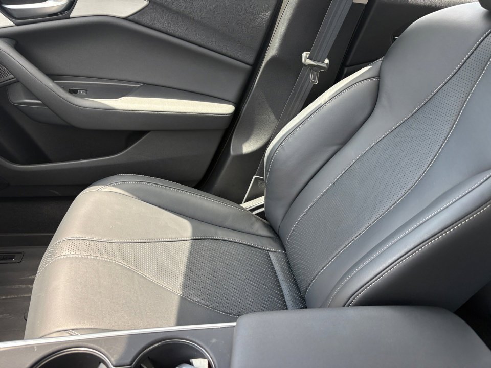 Certified 2025 Acura TLX w/ Technology Package FWD image 18