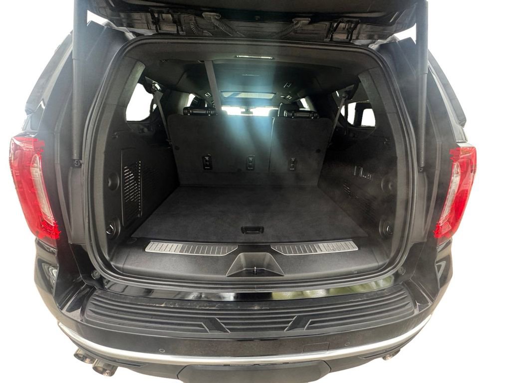 Used 2022 GMC Yukon XL Denali image 19