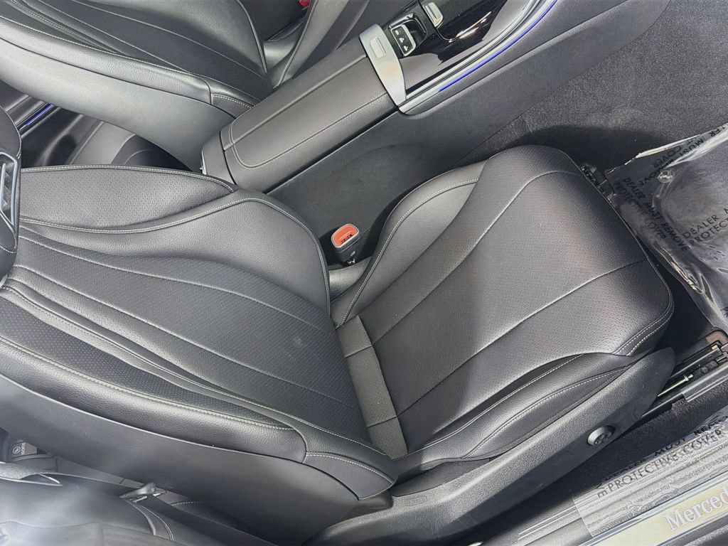 Used 2024 Mercedes-Benz CLE 300 4MATIC Cabriolet image 38