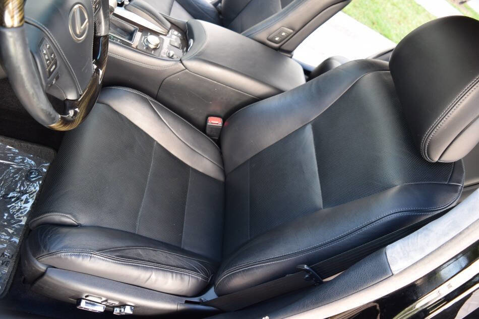 Used 2013 Lexus LS 460 AWD w/ Comfort Pkg image 39
