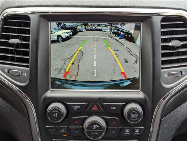 Used 2017 Jeep Grand Cherokee Altitude AWD/4WD image 13