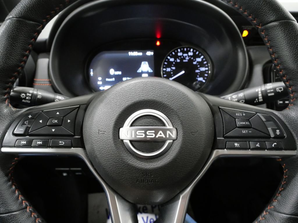 Used 2023 Nissan Kicks SR w/ SR Premium Package image 16