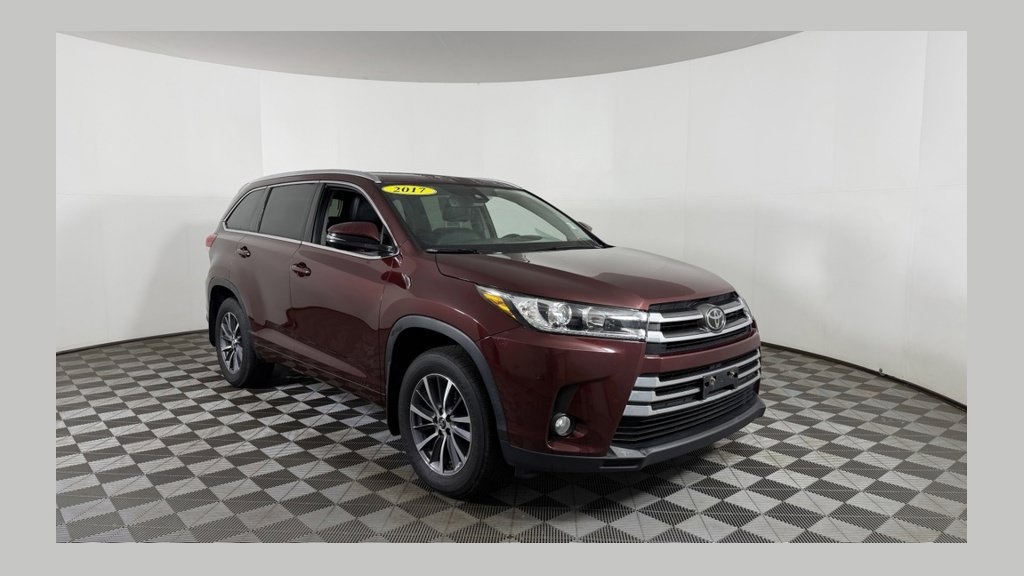 Used 2017 Toyota Highlander XLE AWD/4WD 360° Tour
