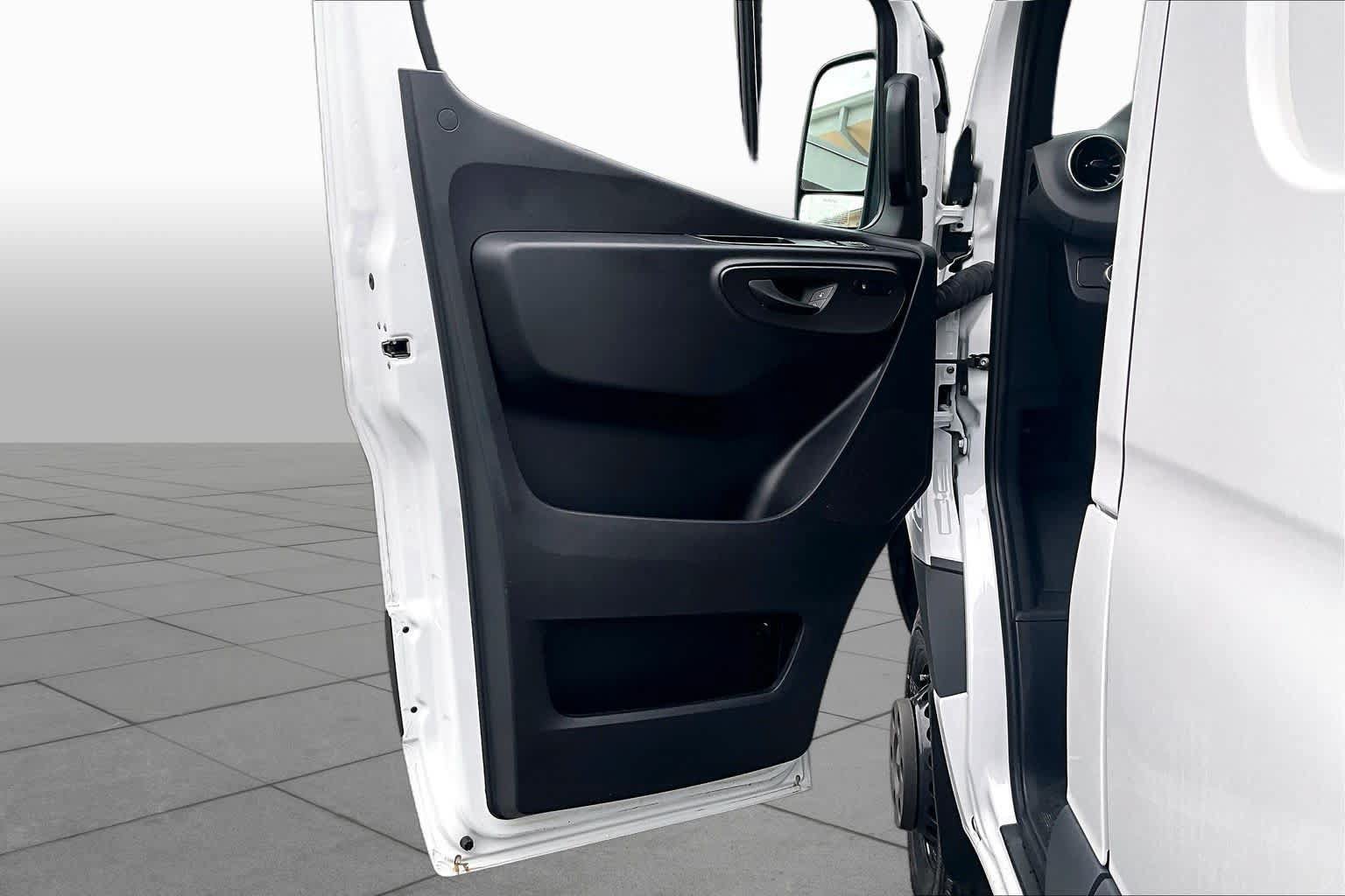Certified 2024 Mercedes-Benz Sprinter 3500 w/ Parking Package image 19