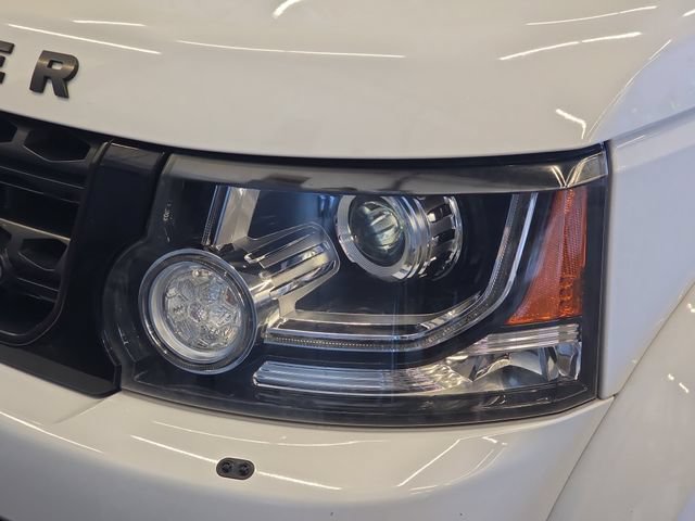 Used 2016 Land Rover LR4 HSE AWD/4WD image 33