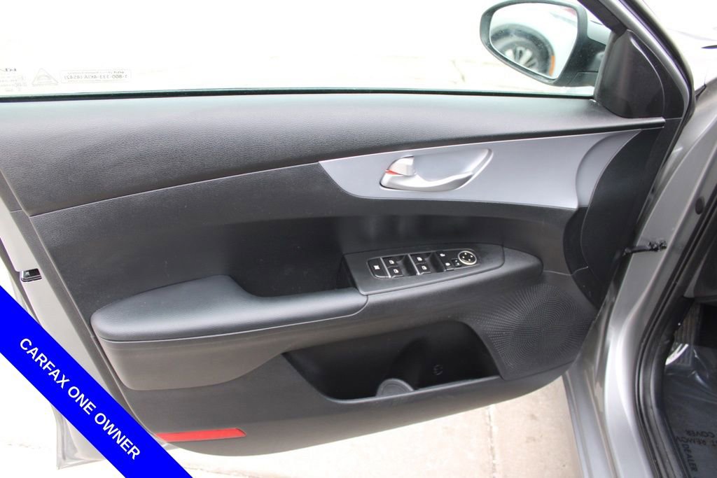Used 2024 Kia Forte LXS image 15
