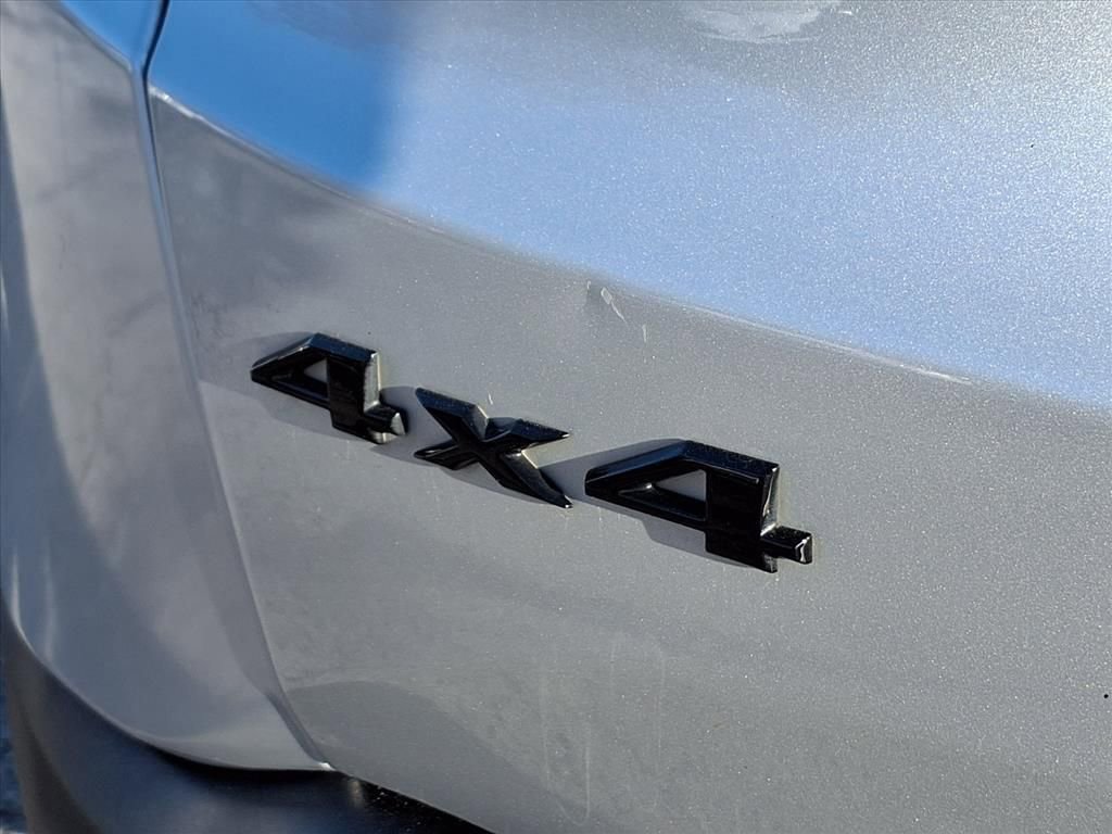 Used 2020 Jeep Renegade Sport image 32