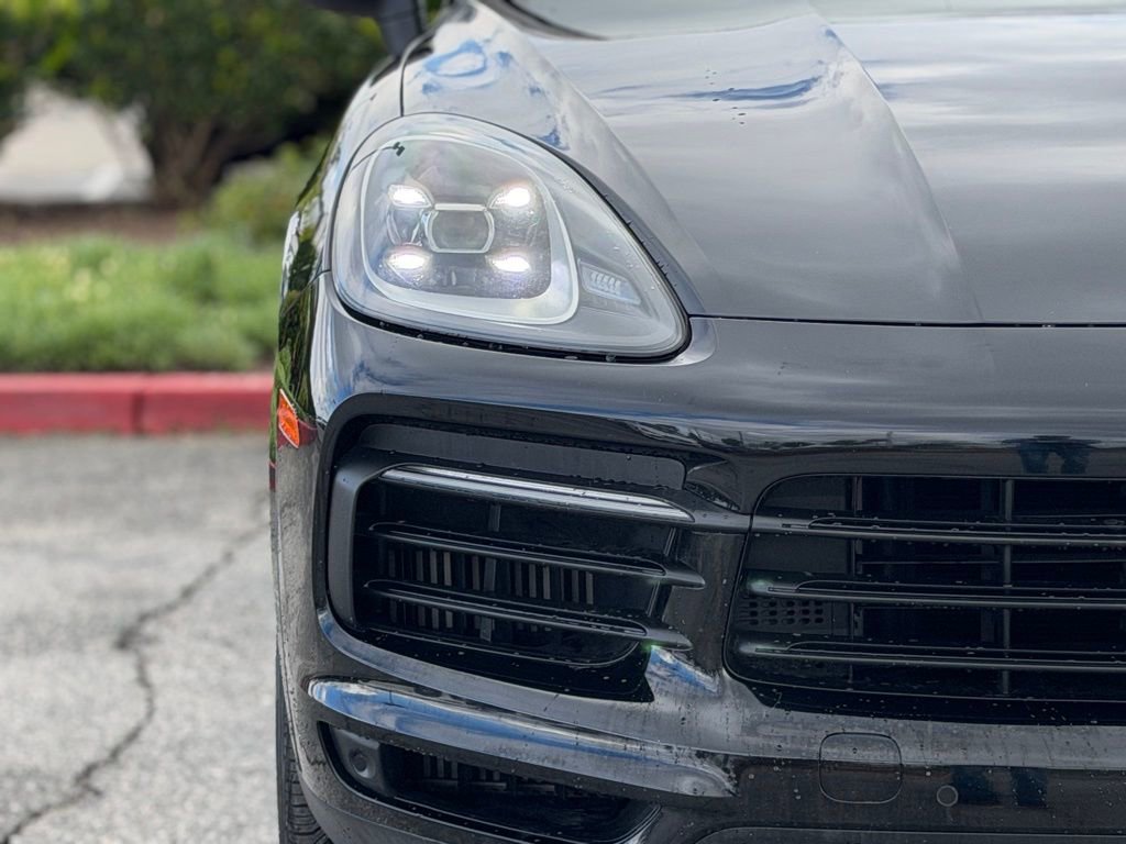 Used 2021 Porsche Cayenne image 7