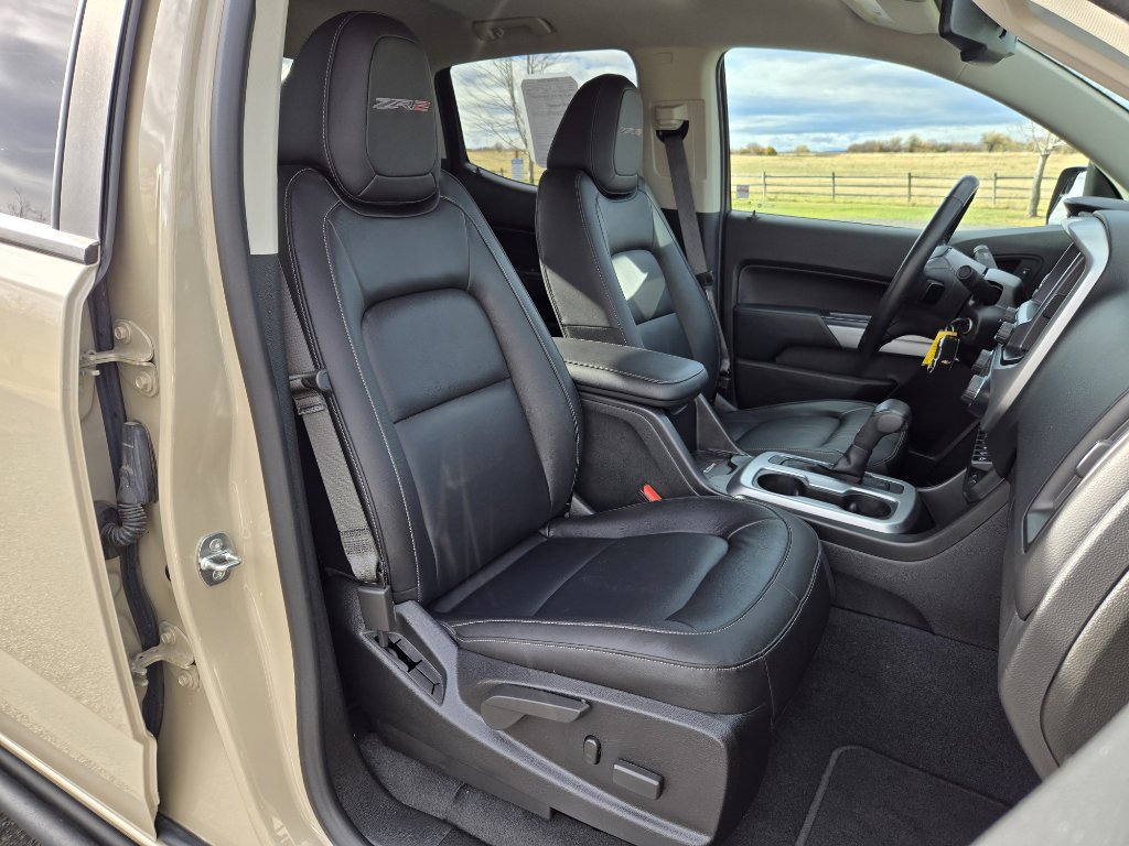 Used 2021 Chevrolet Colorado ZR2 w/ ZR2 Dusk Special Edition image 27