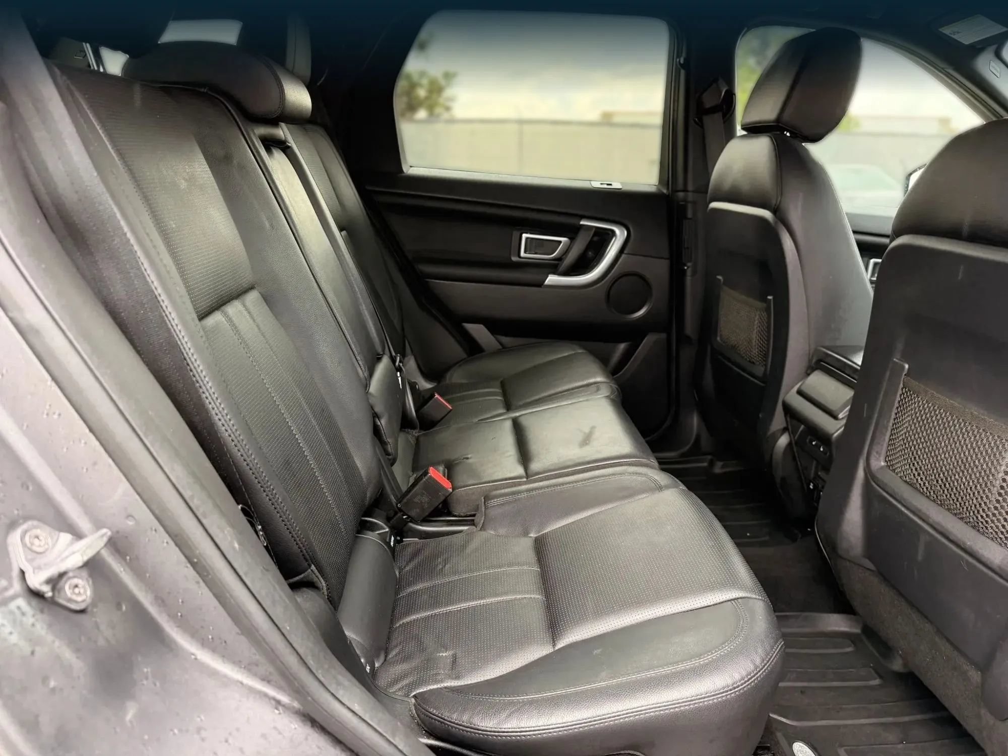 Used 2016 Land Rover Discovery Sport HSE AWD/4WD image 20