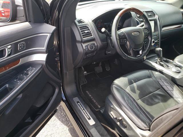 Used 2019 Ford Explorer Platinum AWD/4WD image 10