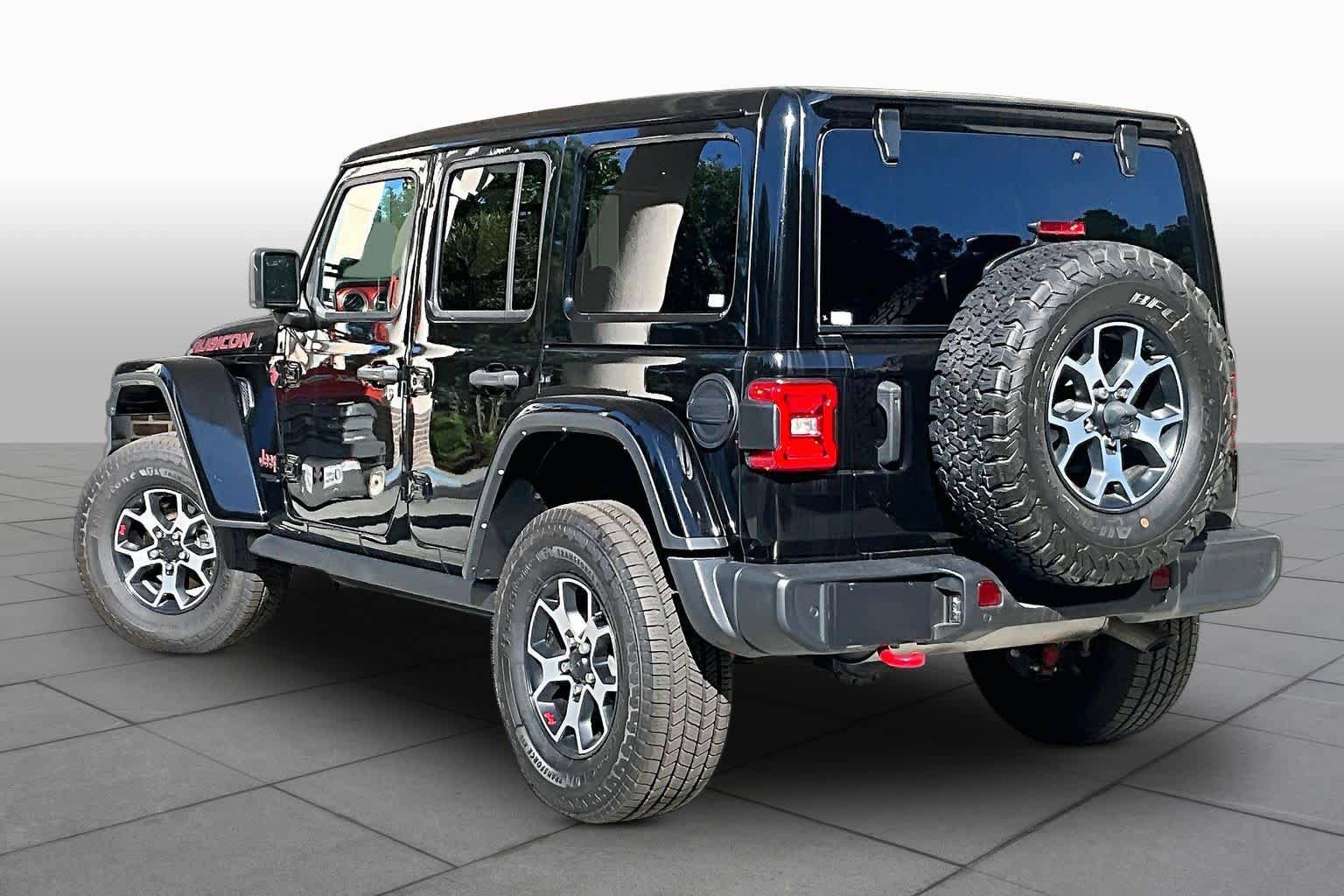 Used 2021 Jeep Wrangler Unlimited Rubicon AWD/4WD image 12
