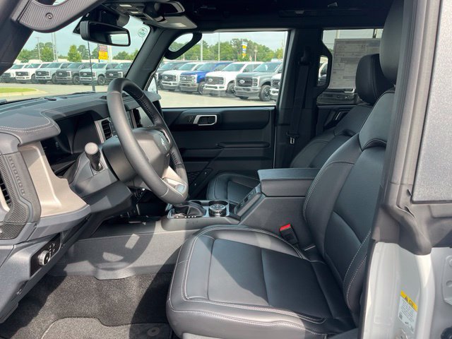 New 2026 Ford Bronco Outer Banks w/ Sasquatch Package AWD/4WD image 5