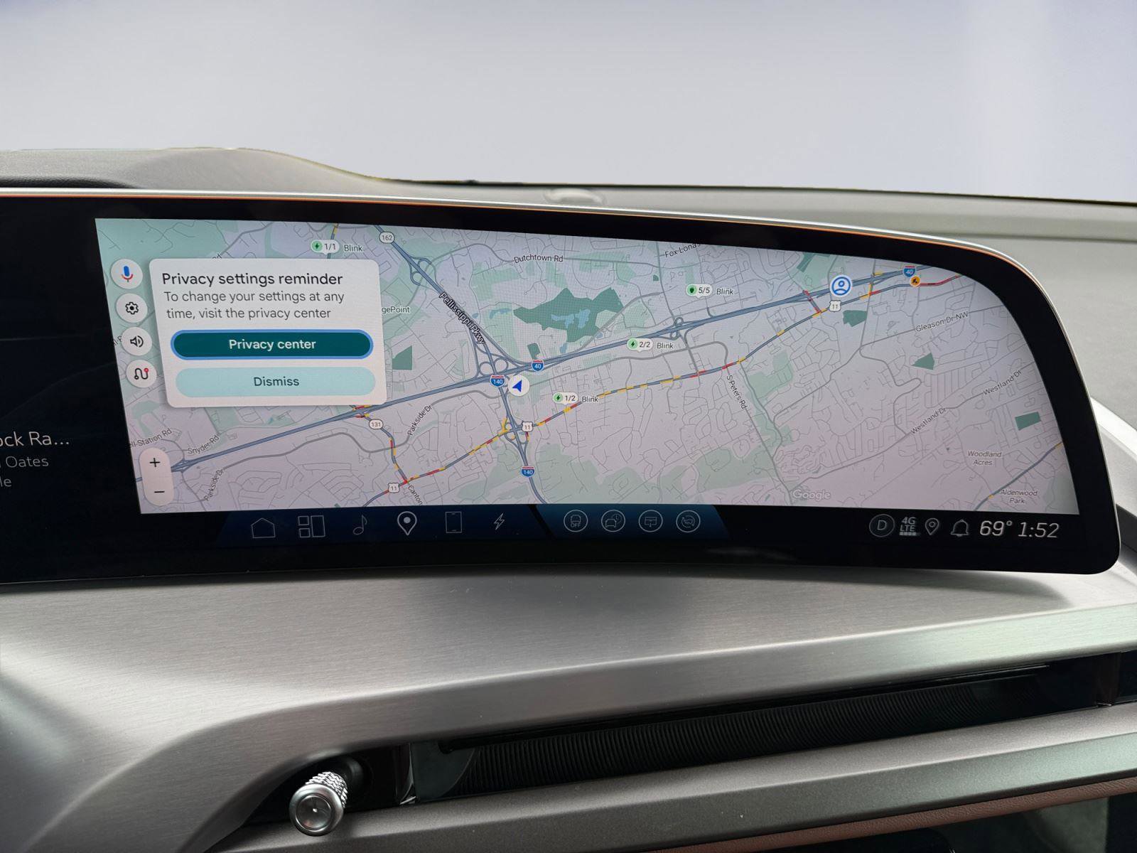 New 2026 Cadillac Vistiq Platinum image 25