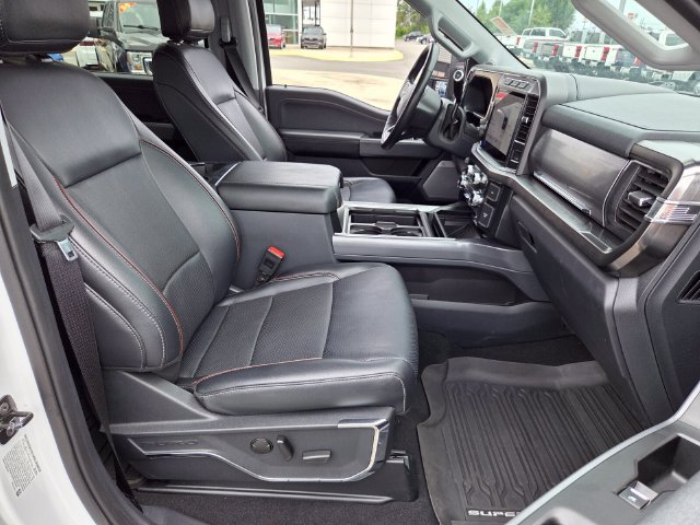 Used 2024 Ford F250 Lariat w/ Lariat Ultimate Package AWD/4WD image 14
