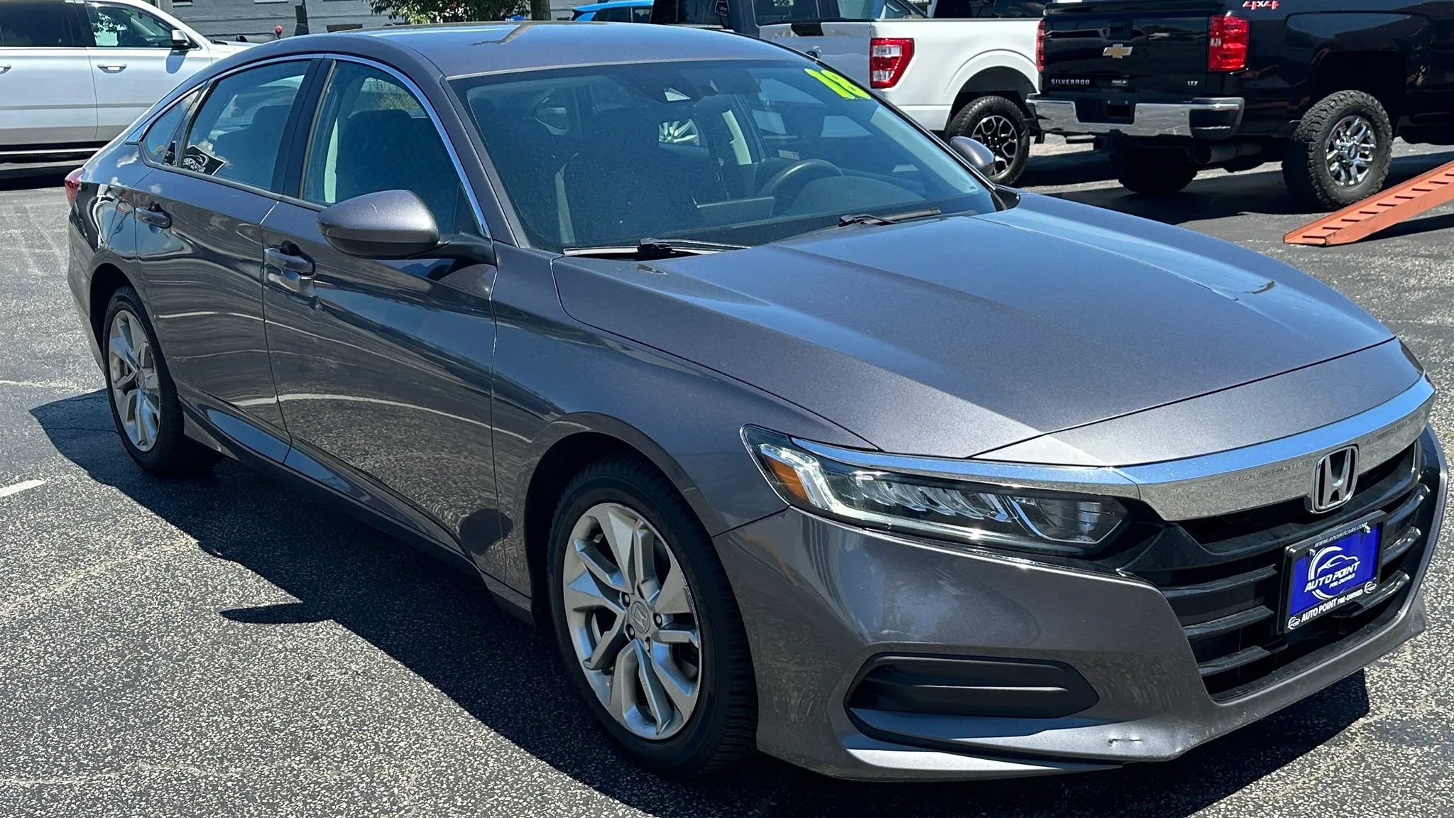Used 2018 Honda Accord LX image 3