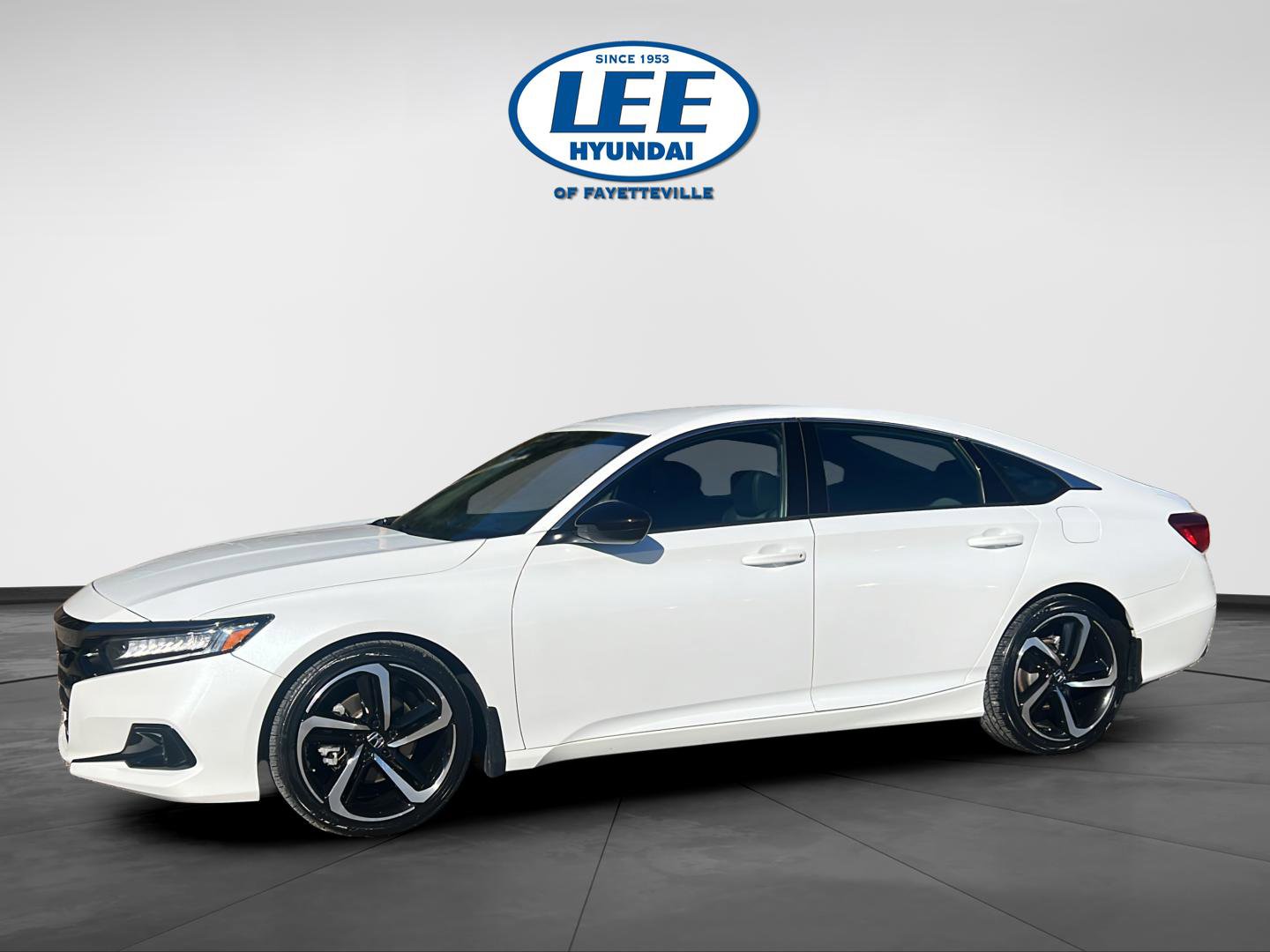 Used 2022 Honda Accord Sport image 5