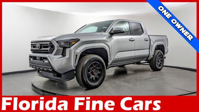 Used 2025 Toyota Tacoma SR5 RWD image 1