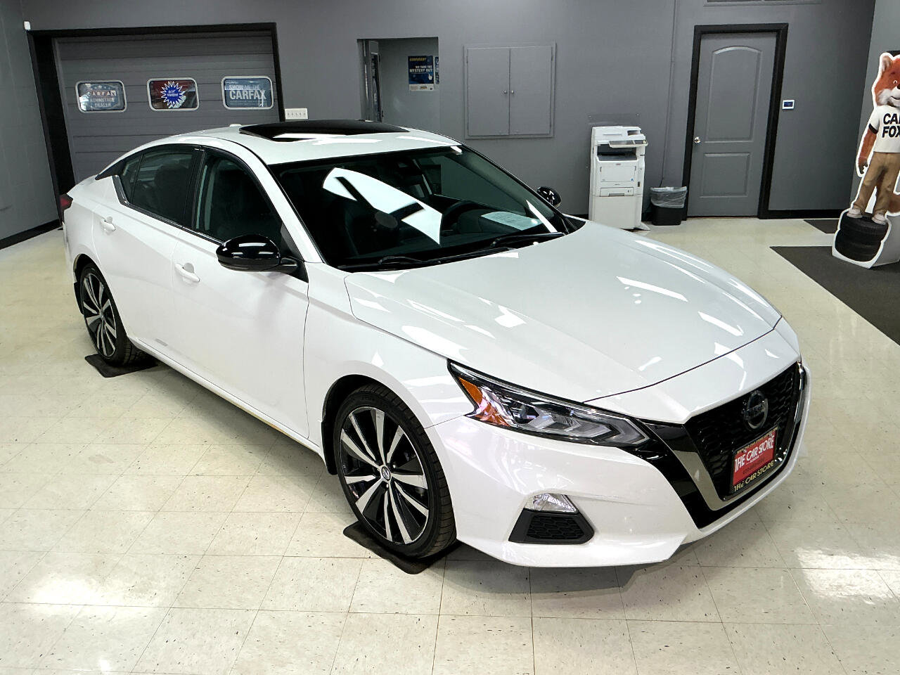 Used 2021 Nissan Altima 2.5 SR w/ SR Premium Package image 2