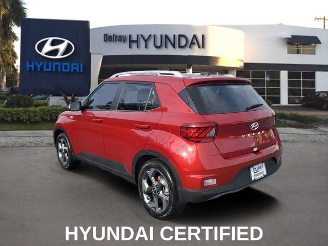 Certified 2025 Hyundai Venue Limited FWD image 4