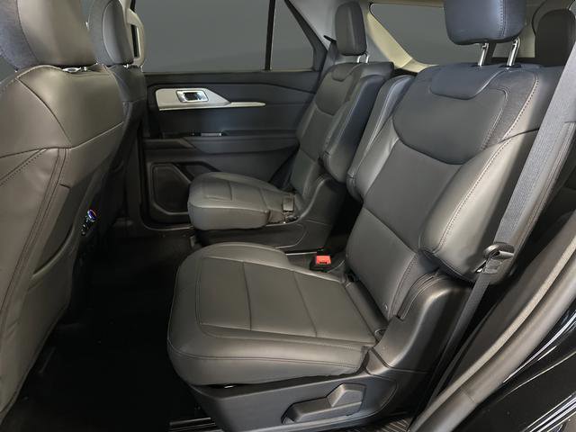 New 2026 Ford Explorer Active w/ Active Comfort Package image 30