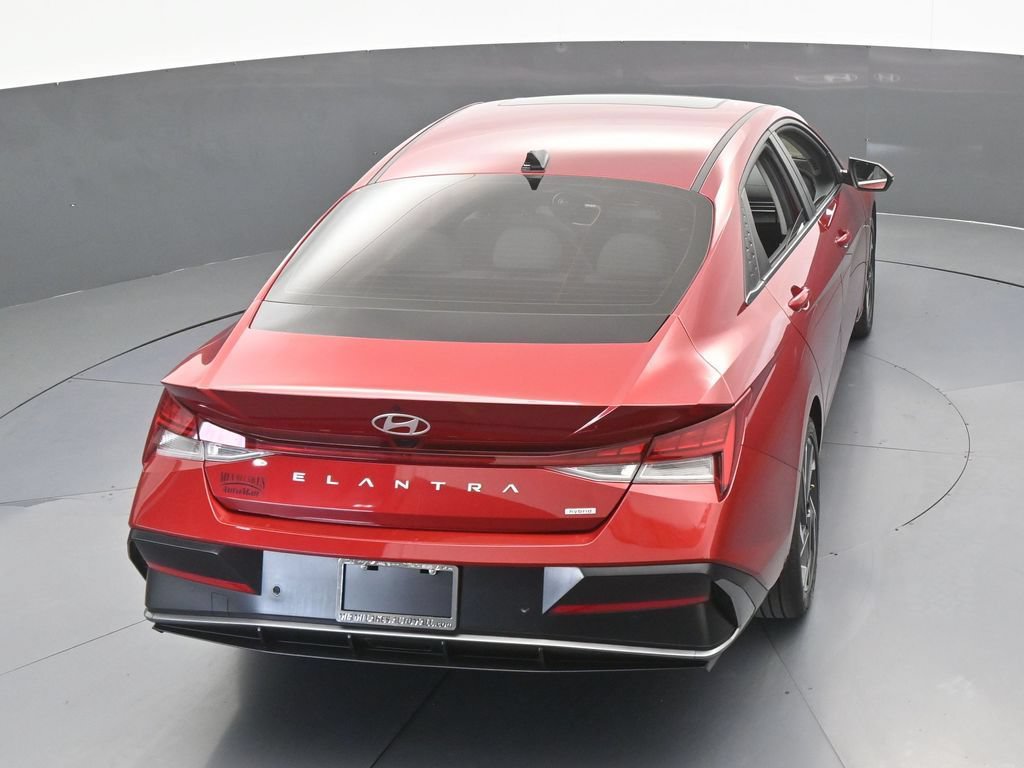 Used 2024 Hyundai Elantra Limited FWD image 50