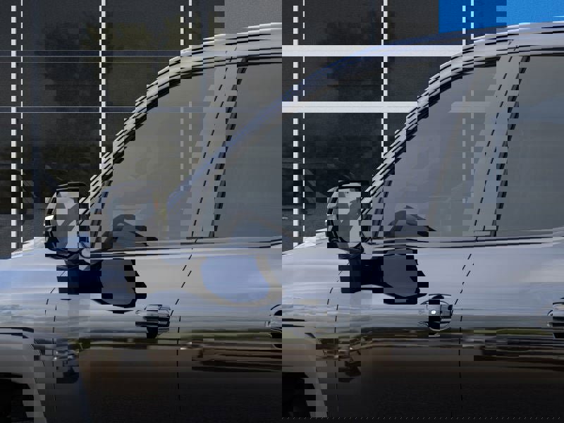 New 2025 Chevrolet Silverado EV LT image 12