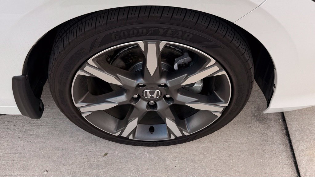 Used 2026 Honda Civic Sport Touring image 11