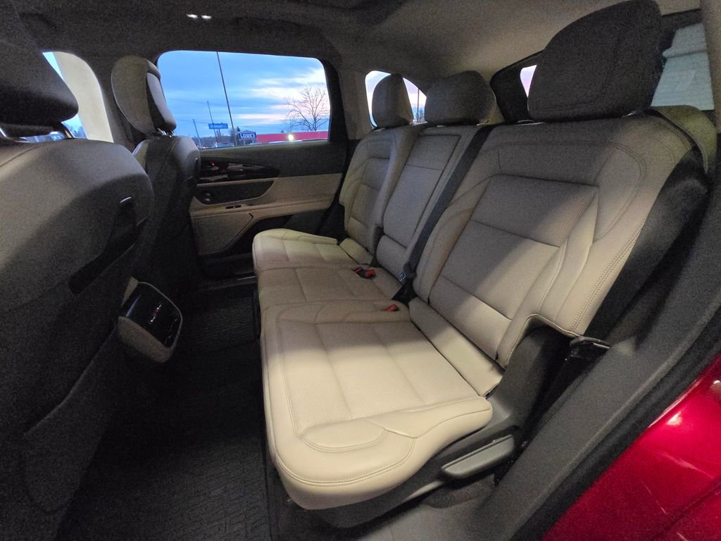 Used 2024 Lincoln Nautilus Premier w/ Equipment Group 102A image 23