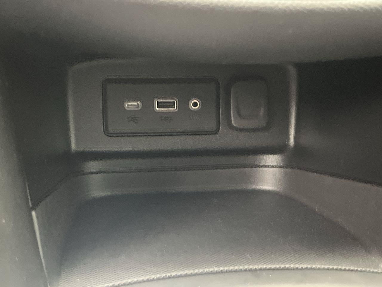 Certified 2019 Chevrolet Equinox LT AWD/4WD image 22